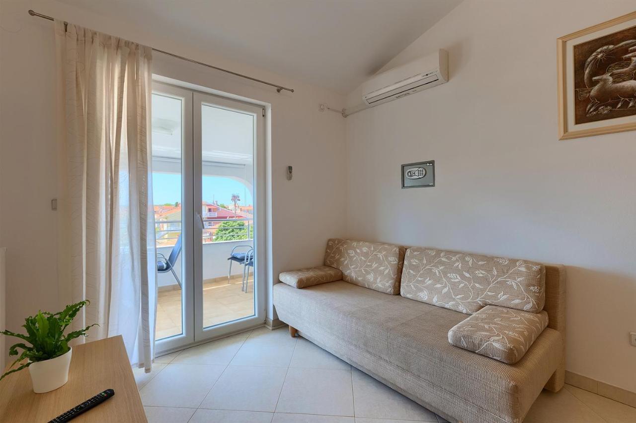 Apartments Boris 771 Fažana Exterior foto